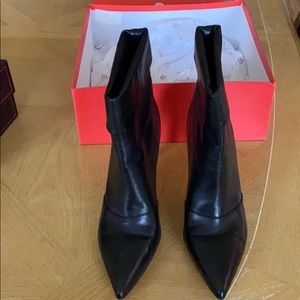 Ivanka Trump IT Anders Bootie